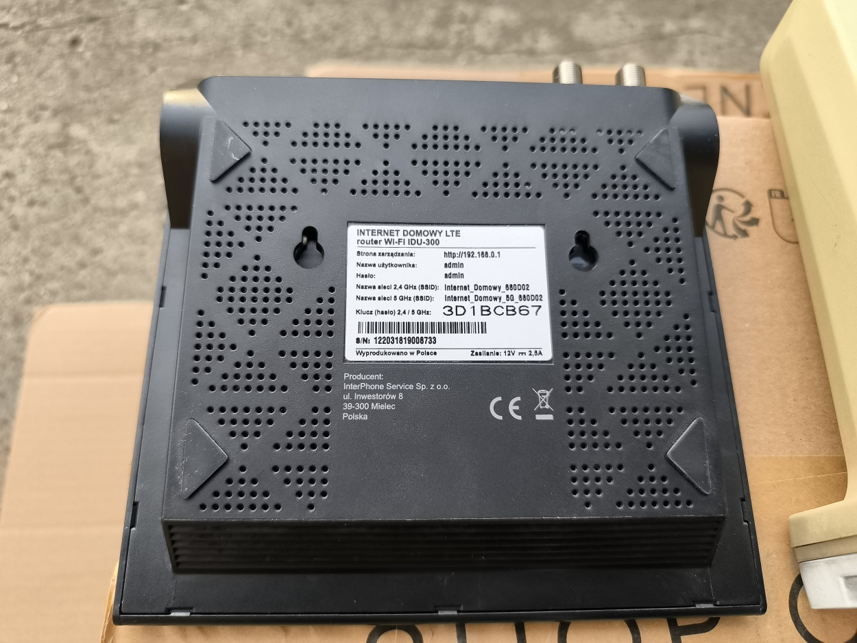 Zestaw IDU-300 ODU-300