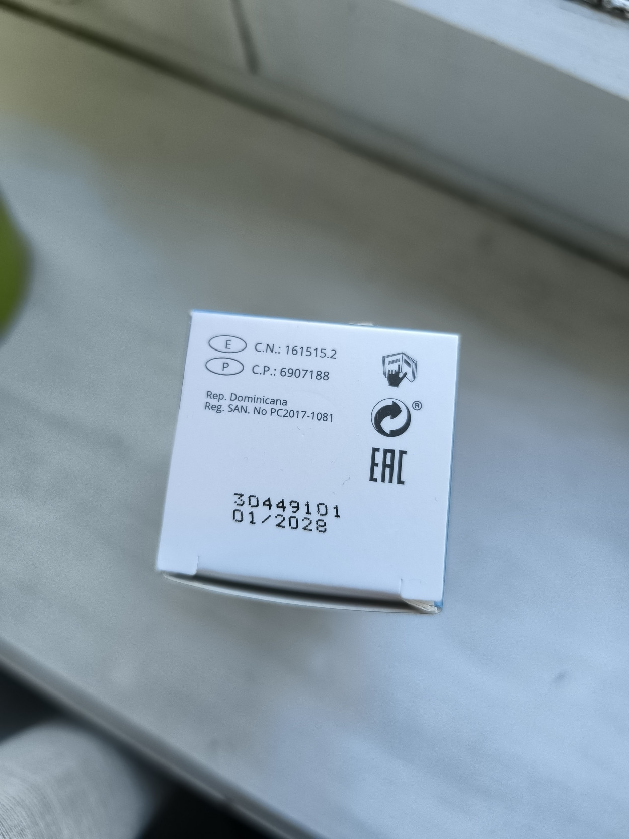 Sesderma Hidraderm Hyal Nawilżający krem do twarzy